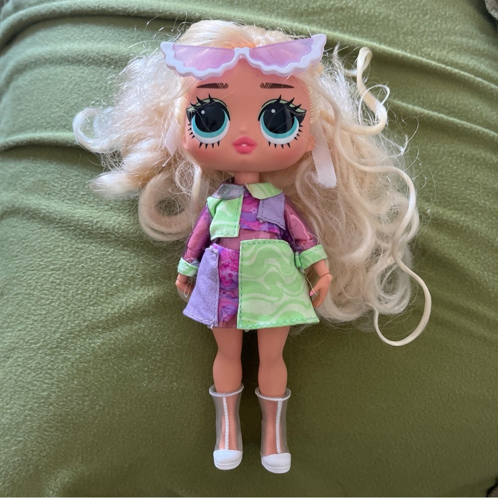 L.O.L. Surprise! O.M.G. Doll - TWEENS - Goldie Twist